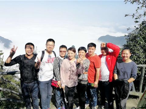 9888拉斯维加斯官网集团2016年度先进员工张家界之旅