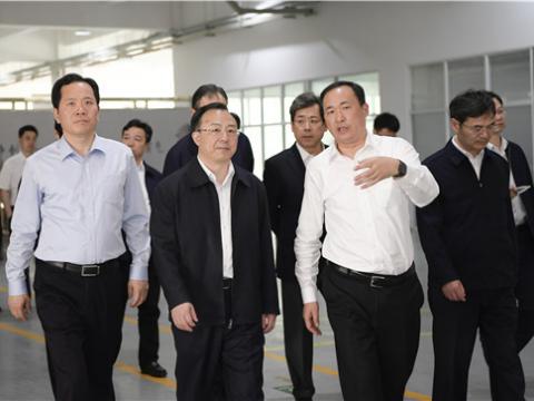 江苏省省长吴政隆莅临9888拉斯维加斯官网集团走访调研
